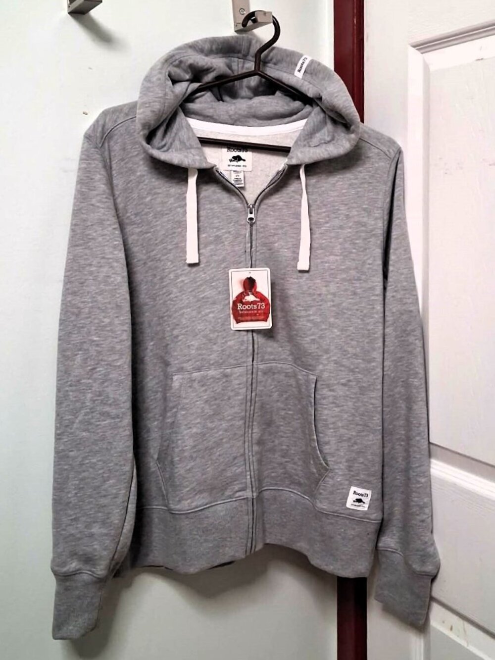 Brand New Roots 73 Women’s Grey Full Zip Hoodie Size L NWT
